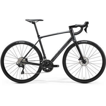 Merida Scultura Endurance 400 2024 Országúti kerékpár - Selyem fekete/Sötétezüst